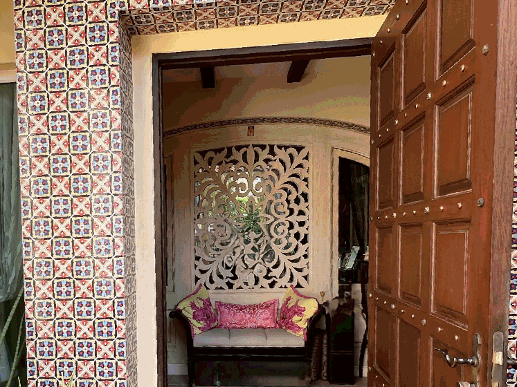 House with Shared Pool in Bangnatrad 